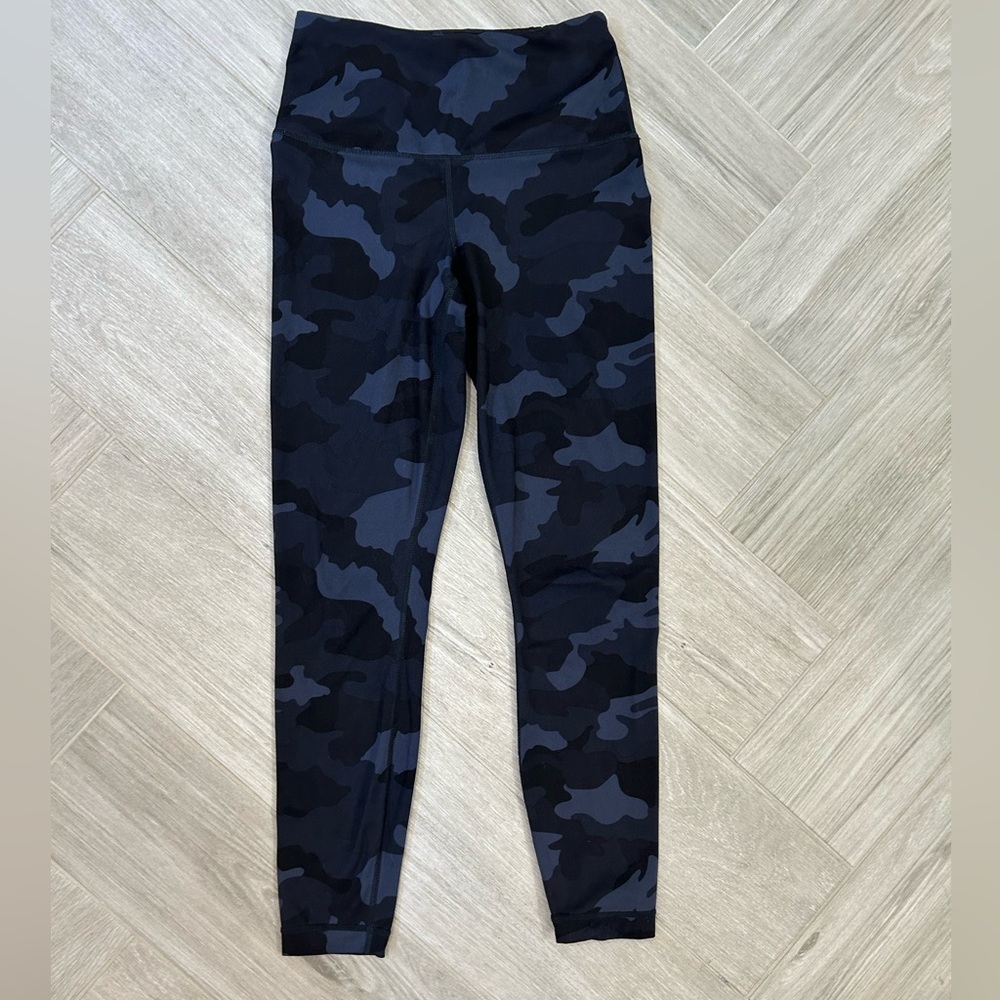 Yogalicious Lux Dark Blue Camo Leggings XS